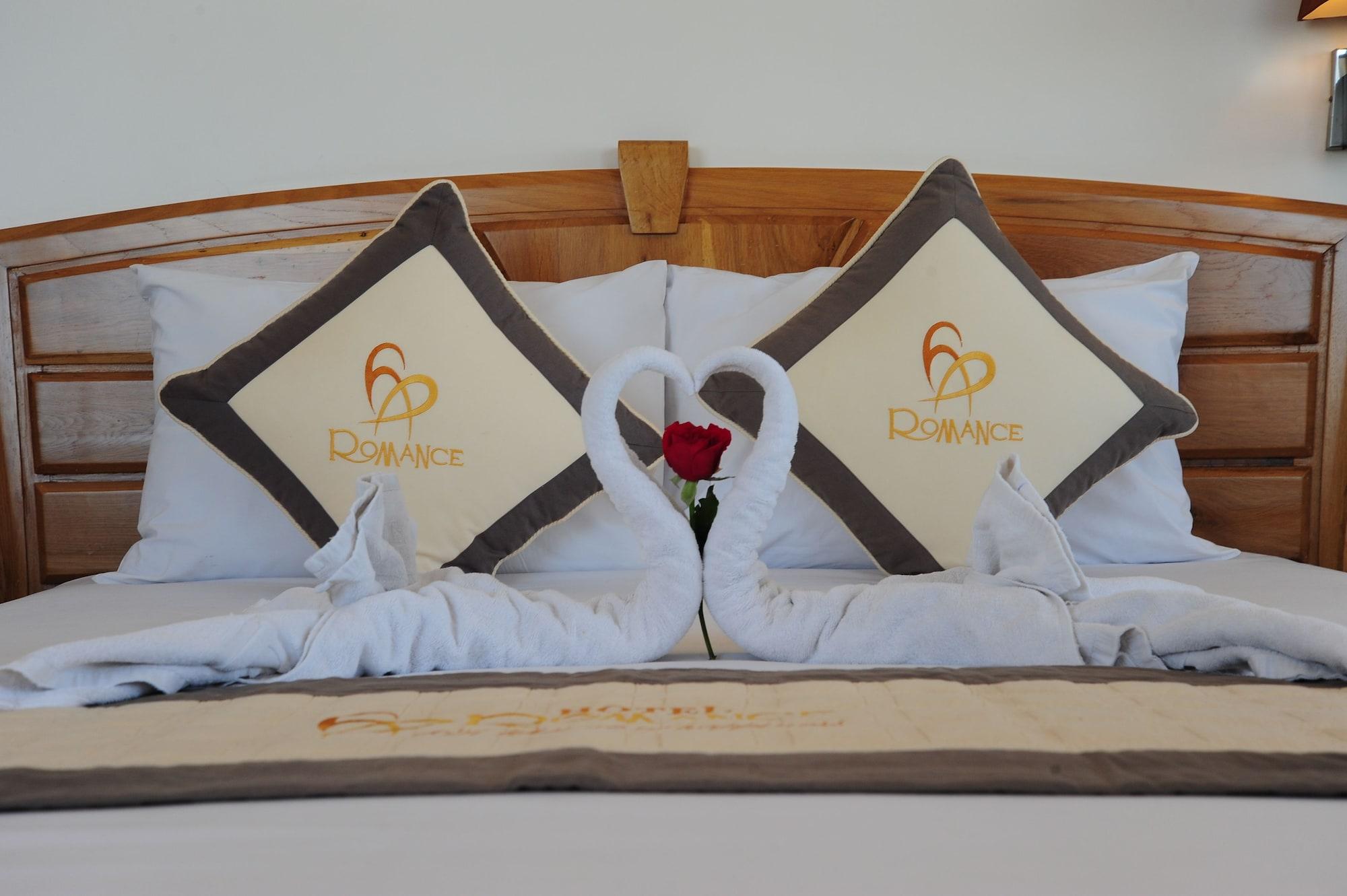 Romance Hotel Hue Exterior foto