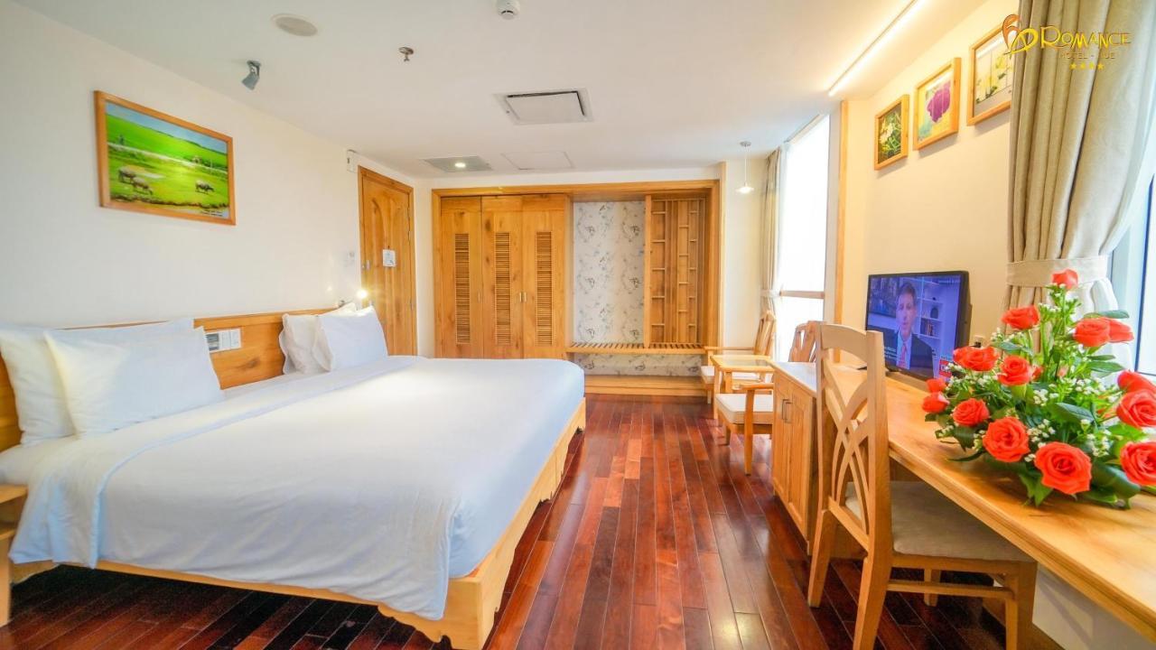 Romance Hotel Hue Exterior foto