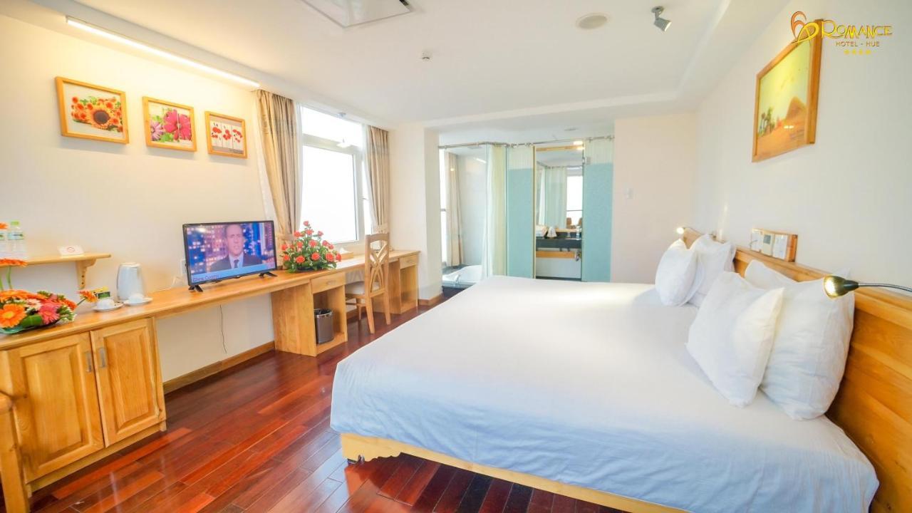 Romance Hotel Hue Exterior foto