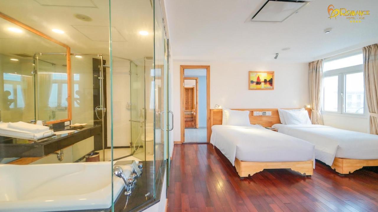 Romance Hotel Hue Exterior foto